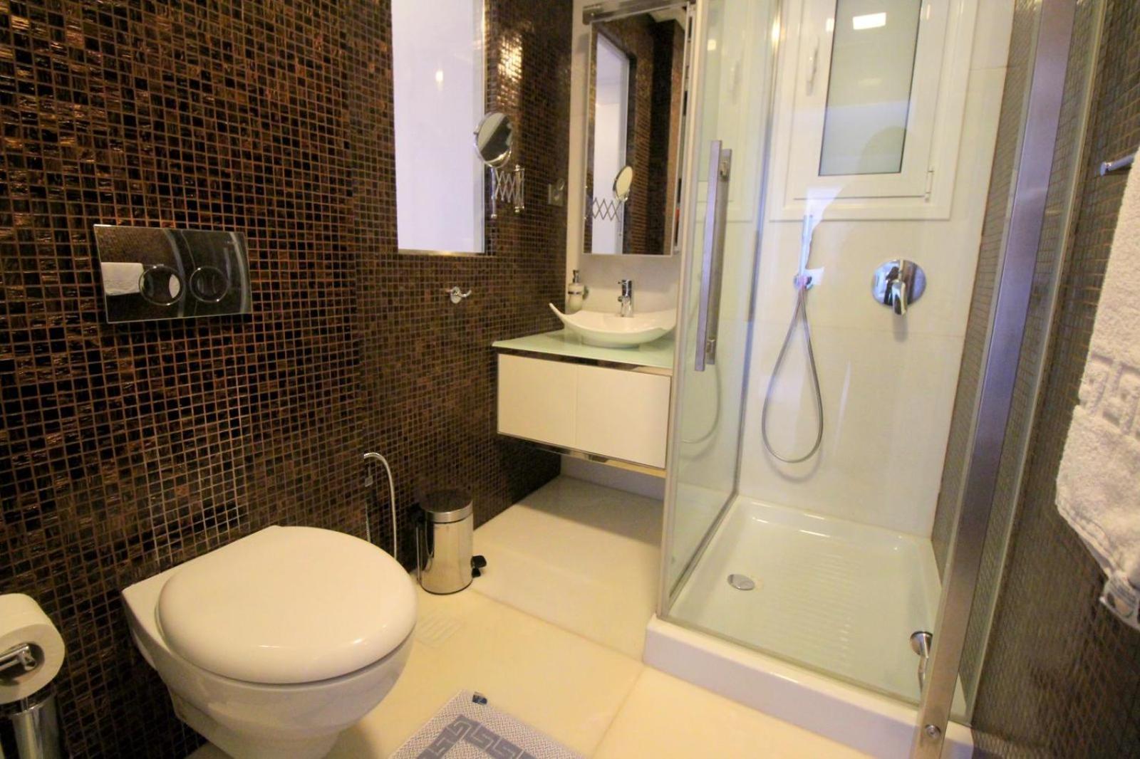 Kristi Apartments Sarandë Eksteriør billede